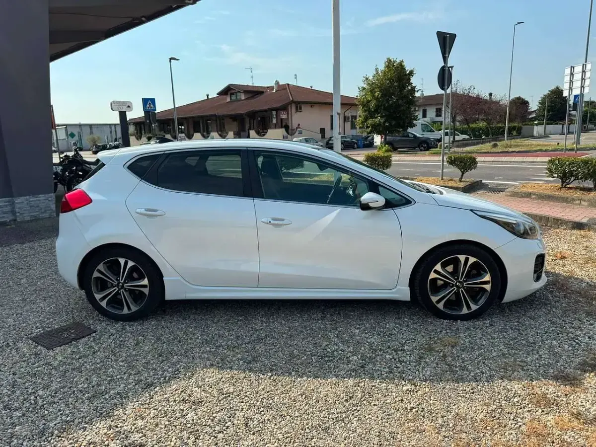 Usata Kia Ceed GT GT-Line 136 CV (100 kW) 2017 Bianco Berlina