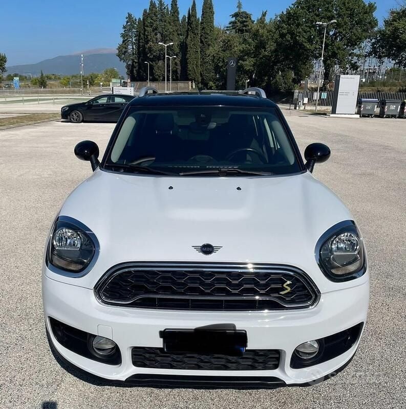Usata Mini Countryman 136 CV (100 kW) 2018 Bianco SUV