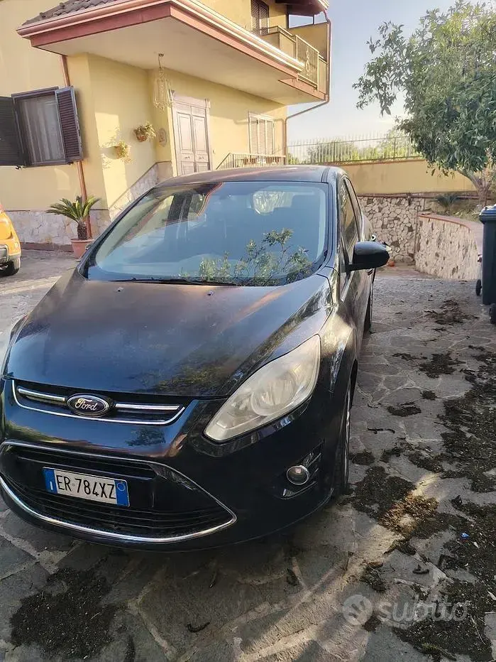 Begagnad Ford C-MAX 115 HK (84 kW) 2013 Svart Minibuss