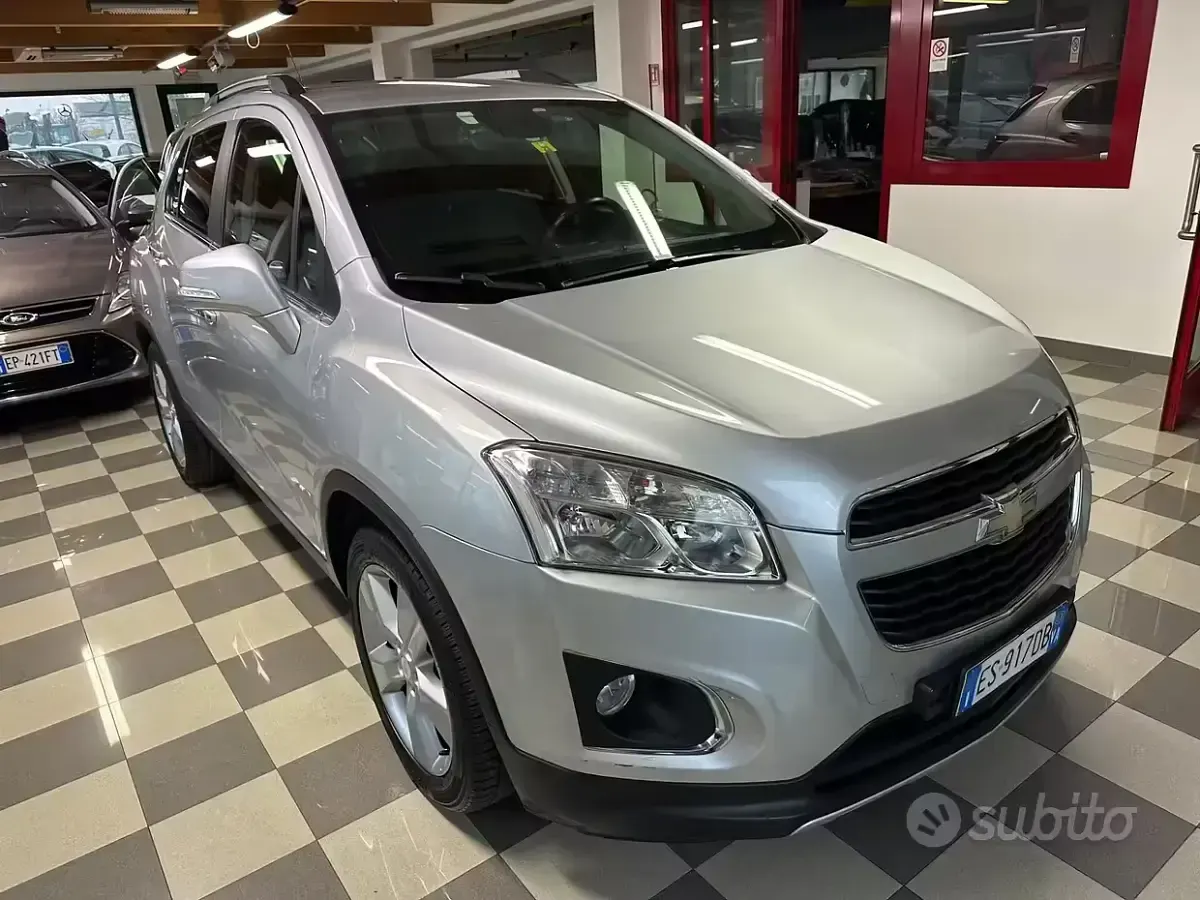 Usata Chevrolet Trax LTZ 131 CV (96 kW) 2013 Grigio SUV