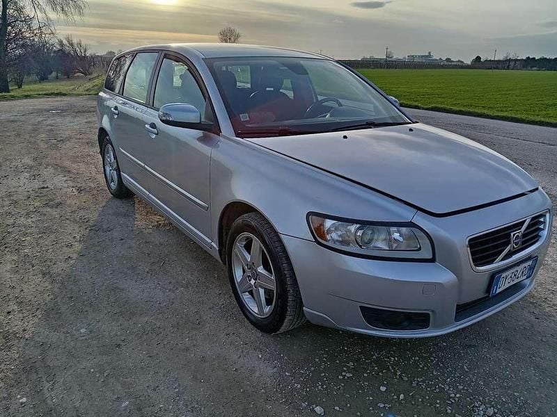 Usata Volvo V50 109 CV (80 kW) 2010 Station wagon