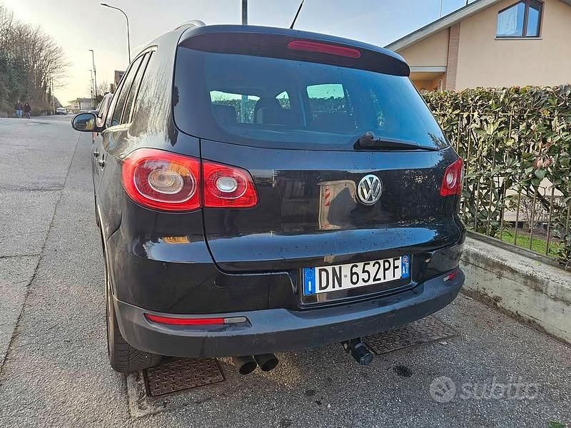 Usata VW Tiguan Sport 160 CV (117 kW) 2008 Nero SUV