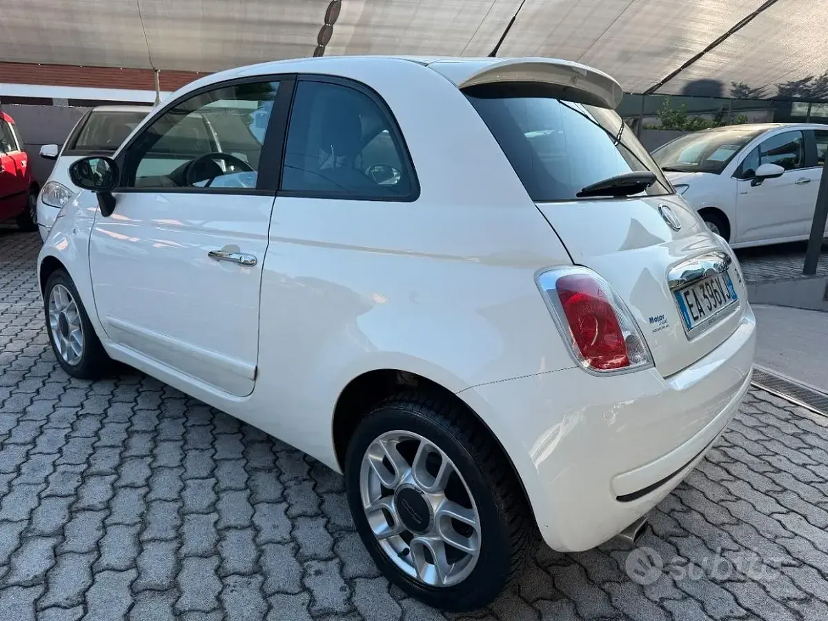 Usata Fiat 500 Sport 69 CV (50 kW) 2010 Bianco SUV