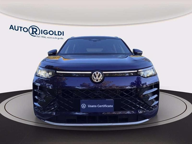 Usata VW Tayron R-line 150 CV (110 kW) 2025 Ultraviolet metallizzato SUV