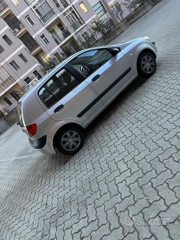Usata Hyundai Getz 66 CV (48 kW) 2007 Grigio Utilitaria