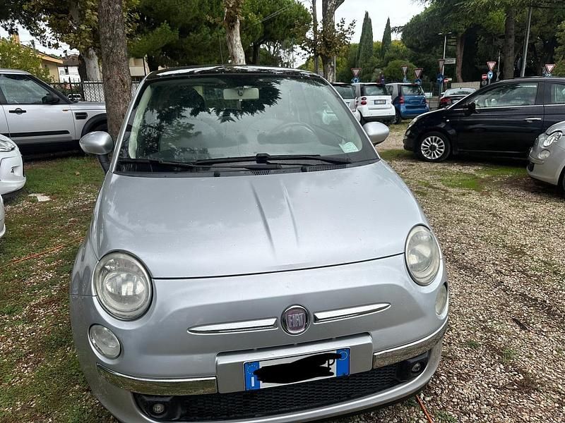 Usata Fiat 500 Lounge 69 CV (50 kW) 2011 Argento Berlina