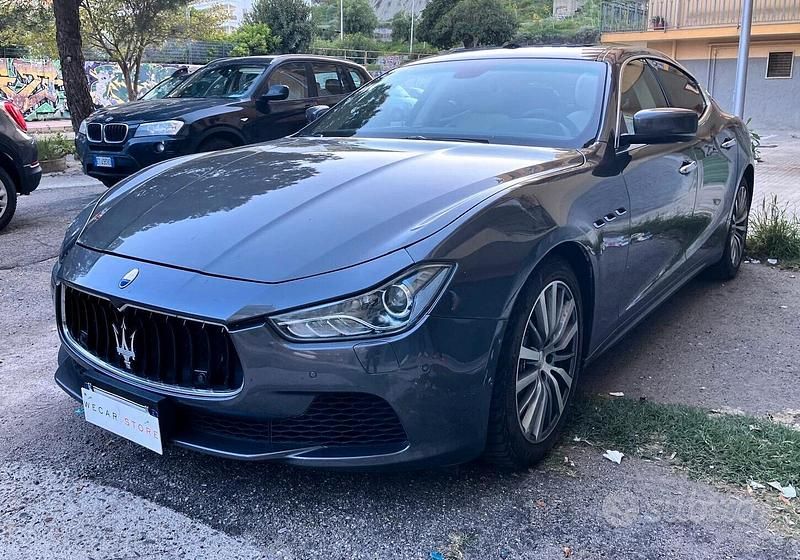 Usata Maserati Ghibli 410 CV (301 kW) 2015 Grigio Coupé