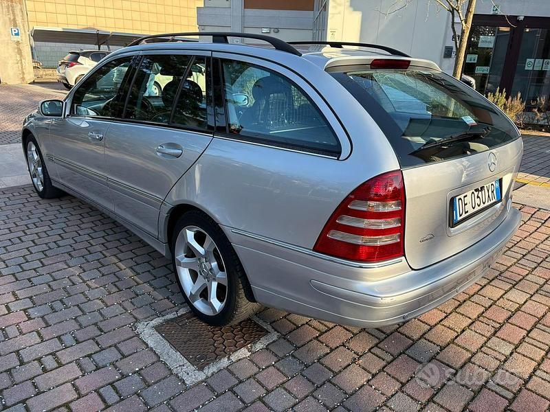 Usata Mercedes C220 Sport Edition 2006 Grigio Station wagon