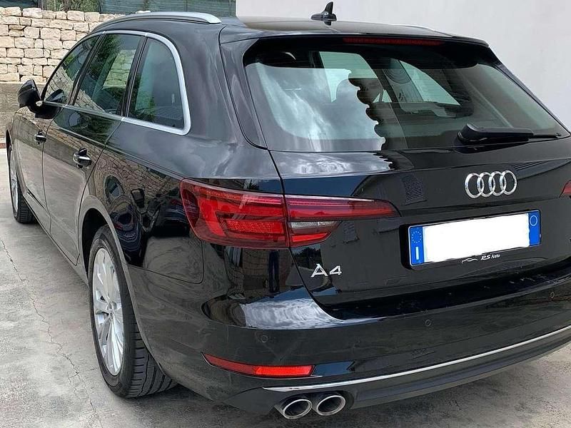 Usata Audi A4 Business 190 CV (139 kW) 2017 Nero Station wagon