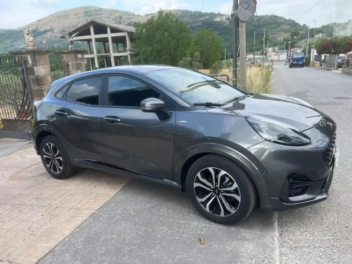 Usata Ford Puma ST-Line 120 CV (88 kW) 2022 Grigio SUV