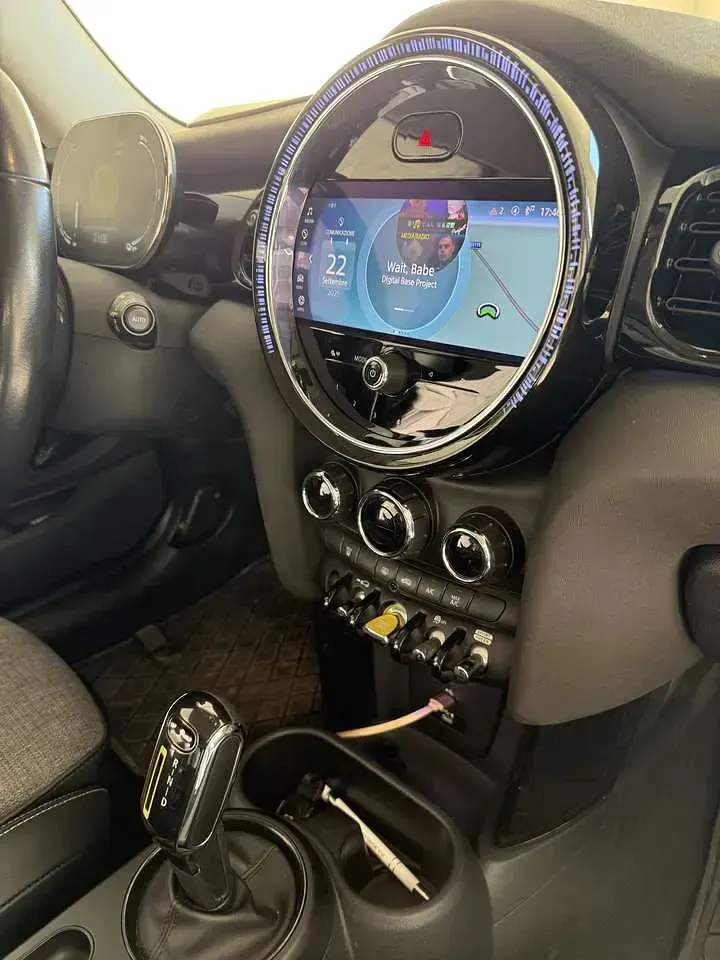 Usata Mini Cooper SE 75 kW (102 CV) 2021 Other Utilitaria