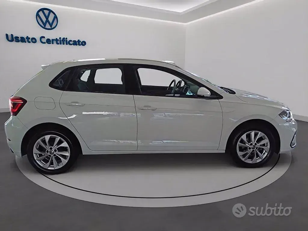 Usata VW Polo Style 95 CV (69 kW) 2023 Bianco Utilitaria