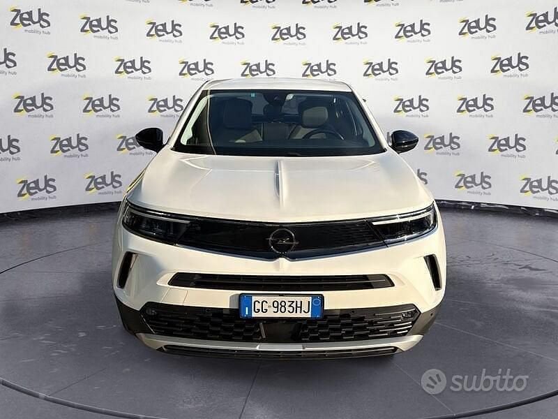 Usata Opel Mokka Elegance 110 CV (80 kW) 2021 Bianco SUV