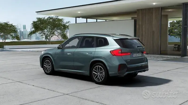 Nuova BMW X1 M Sport 150 CV (110 kW) 2026 Verde SUV