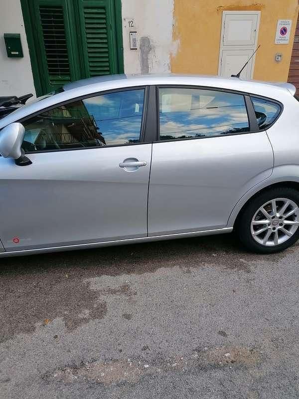 Usata Seat Leon Copa 105 CV (77 kW) 2011 Berlina