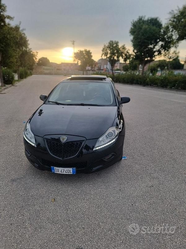 Usata Lancia Delta 120 CV (88 kW) 2009 Nero Utilitaria