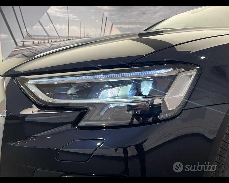 Nuova Audi A8 Ambiente 286 CV (210 kW) 2025 Blu firmamento metallizzato Berlina