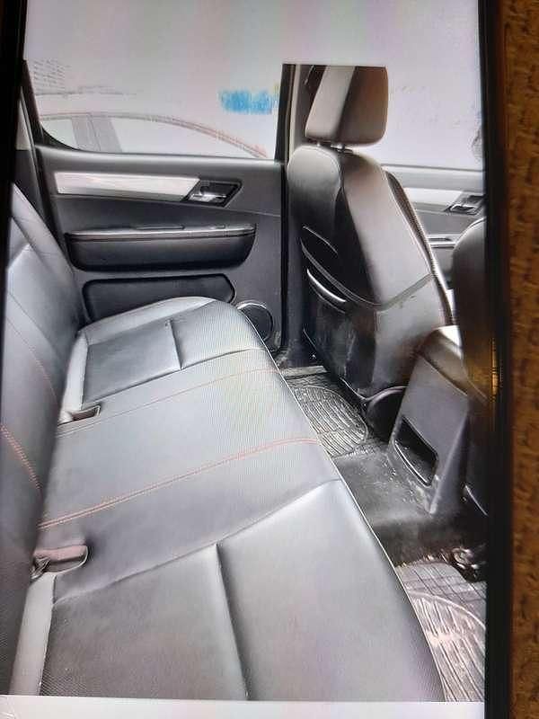 Usata EVO Cross 4 136 CV (100 kW) 2023 Nero Pick-up