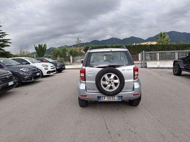 Usata Daihatsu Terios 86 CV (63 kW) 2007 Grigio SUV