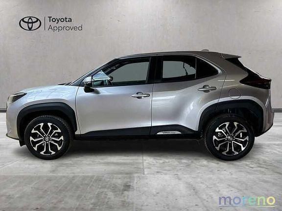 Usata Toyota Yaris Hybrid Trend 116 CV (85 kW) 2022 Grigio Pick-up