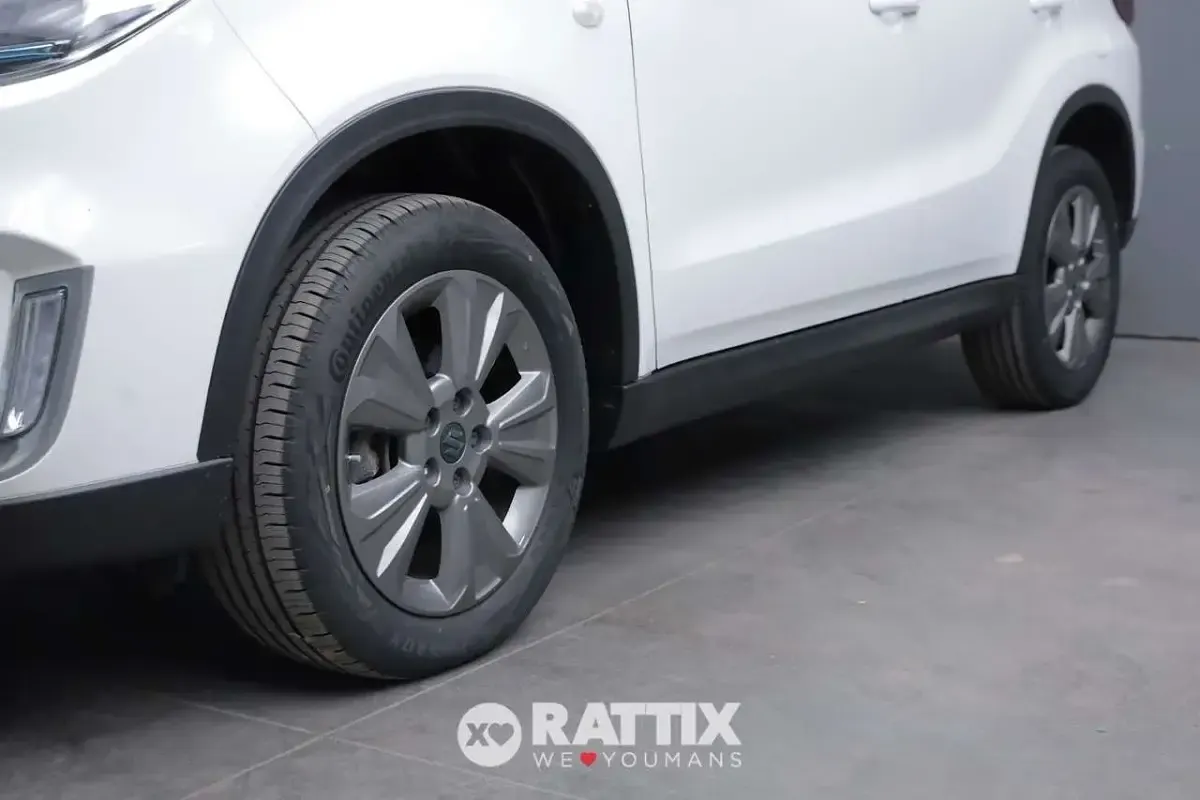 Usata Suzuki Vitara Cool 129 CV (94 kW) 2024 Bianco SUV