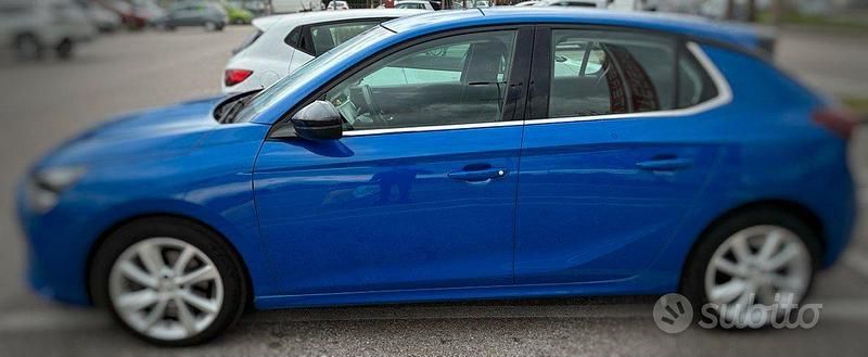 Usata Opel Corsa 101 CV (74 kW) 2022 Blu Utilitaria