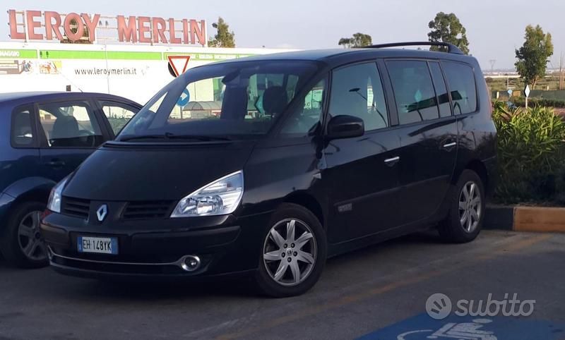 Nero Usata 2010 Renault Grand Espace Monovolume | 2000 € - Immagine 1/4