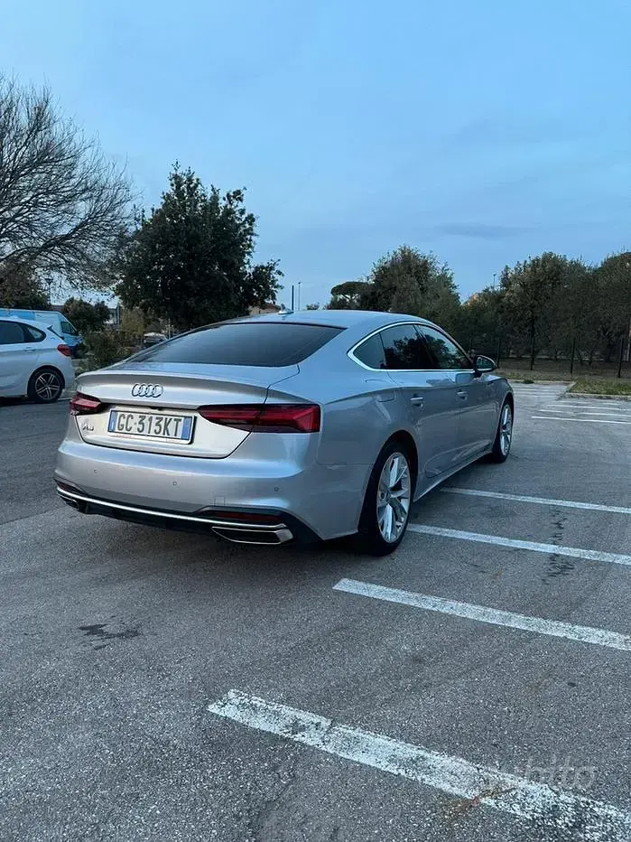 Usata Audi A5 Sportback Ambiente 204 CV (150 kW) 2020 Grigio Utilitaria