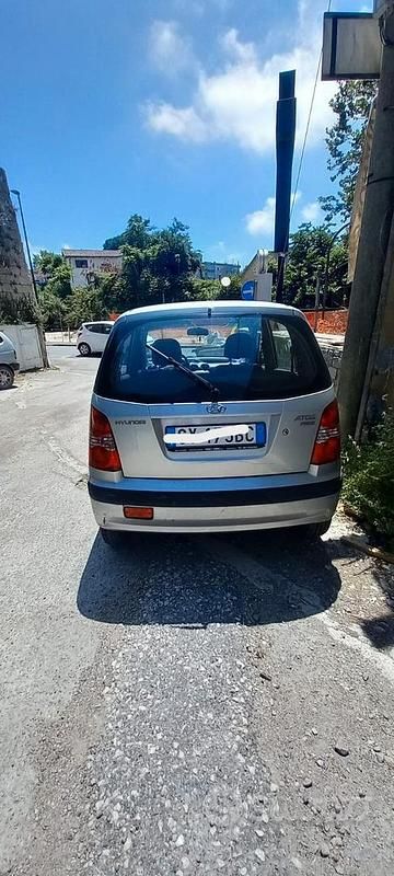 Usata Hyundai Atos 59 CV (43 kW) 2005 Grigio Utilitaria