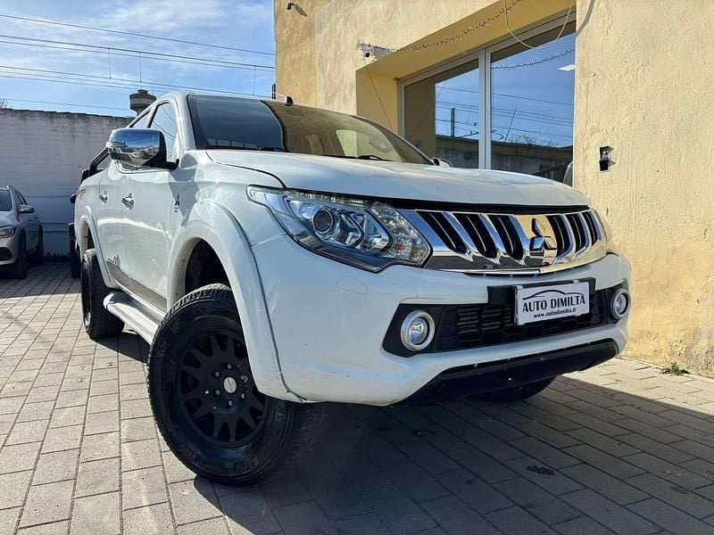 Usata Mitsubishi L200 181 CV (133 kW) 2018 Bianco Pick-up