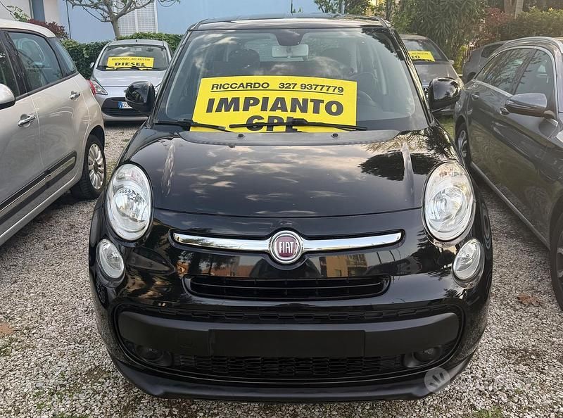 Usata Fiat 500L Pop Star 95 CV (69 kW) 2012 Nero Monovolume
