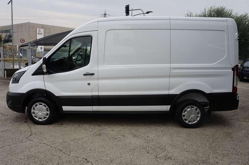 Nuova Ford Transit Trend 131 CV (96 kW) 2025 Bianco Furgone