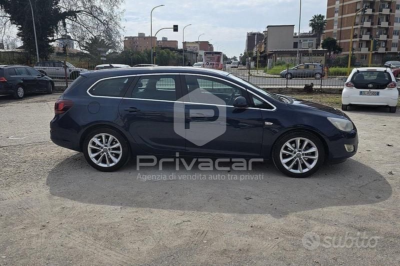 Usata Opel Astra Cosmo 125 CV (91 kW) 2011 Blu Station wagon