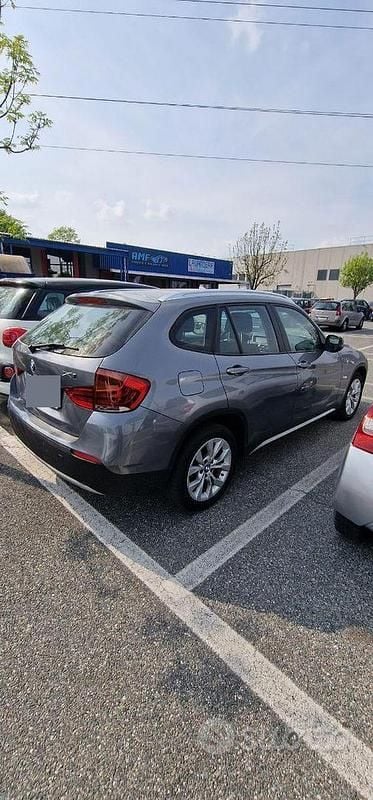 Usata BMW X1 177 CV (130 kW) 2011 Grigio SUV