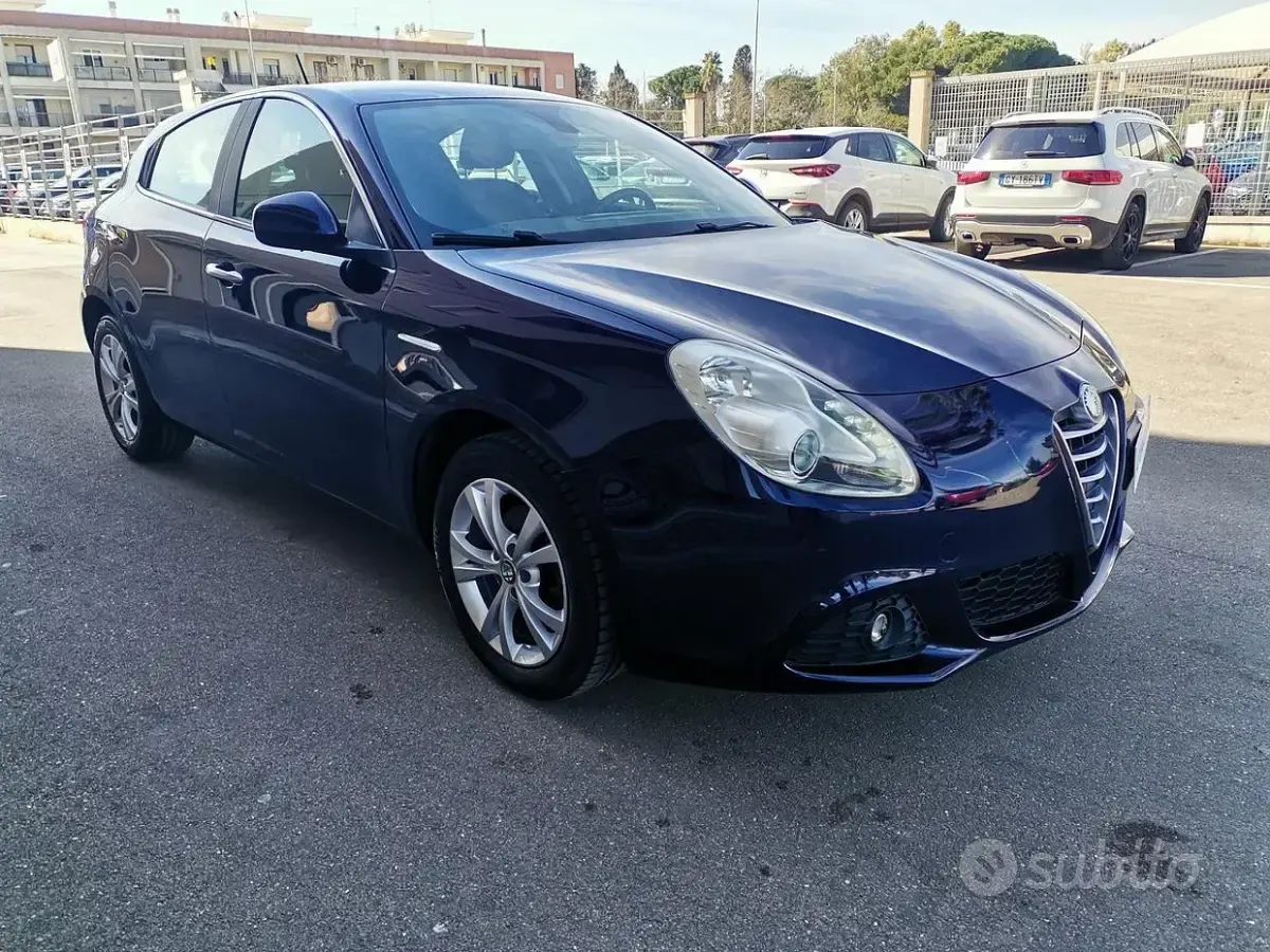 Usata Alfa Romeo Giulietta Distinctive 105 CV (77 kW) 2011 Other Utilitaria