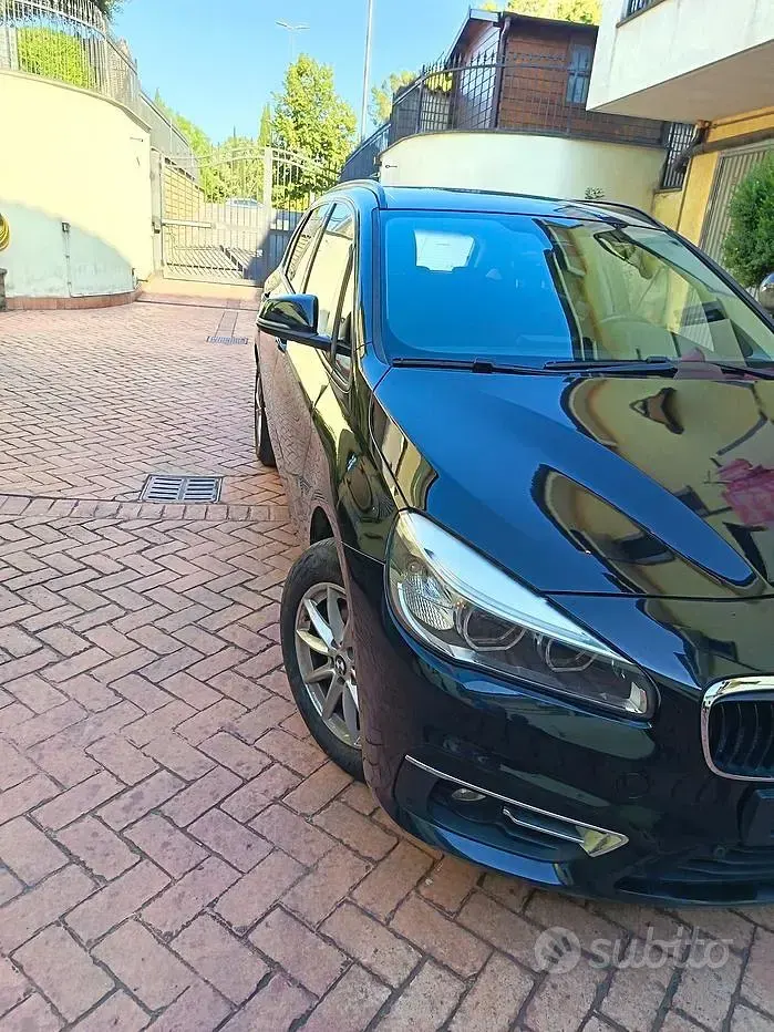 Usata BMW 218 150 CV (110 kW) 2016 Nero Monovolume