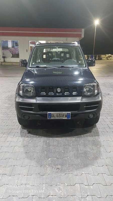 Usata Suzuki Jimny 86 CV (63 kW) 2007 Nero SUV