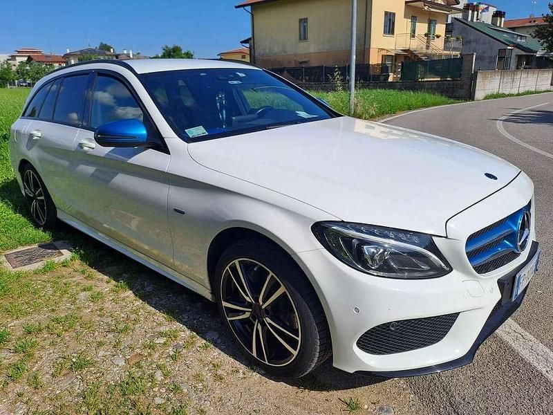 Usata Mercedes C350e AMG line 211 CV (155 kW) 2017 Station wagon