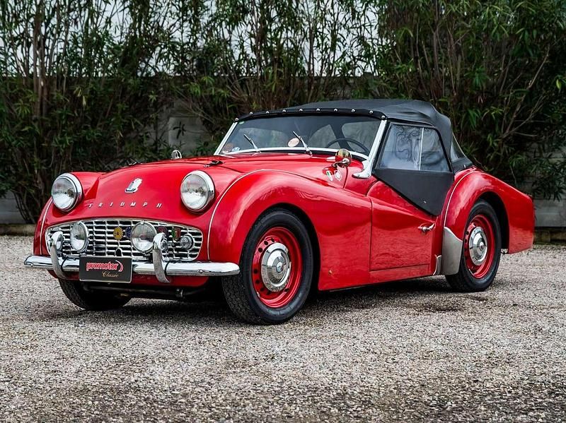 Usata Triumph TR3 101 CV (74 kW) 1960 Signal red Cabrio