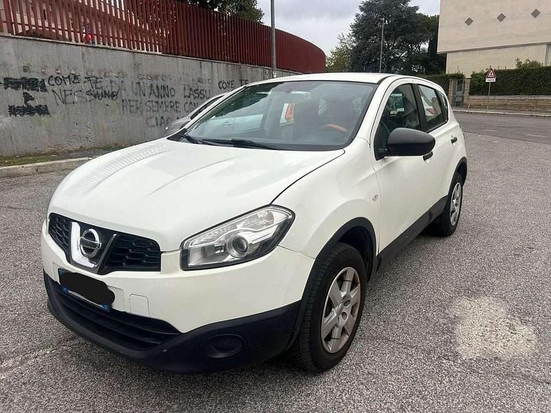 Usata Nissan Qashqai Visia 110 CV (80 kW) 2013 Bianco SUV