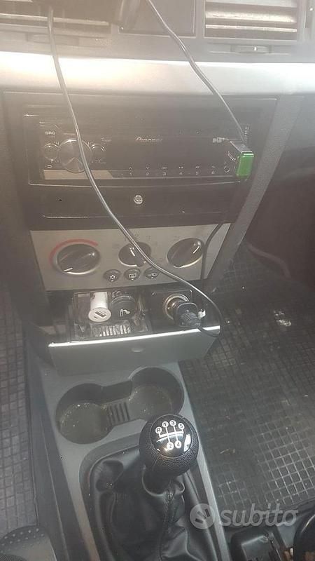 Usata Opel Meriva 2004 Blu Monovolume