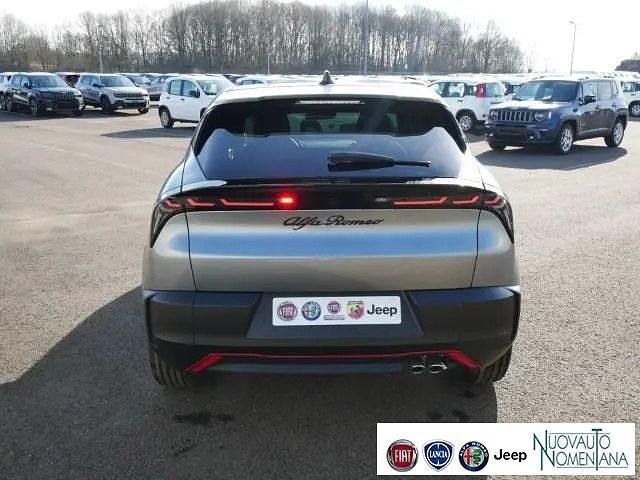 Nuova Alfa Romeo Junior Edizione Speciale 136 CV (100 kW) 2025 Grigio scuro SUV