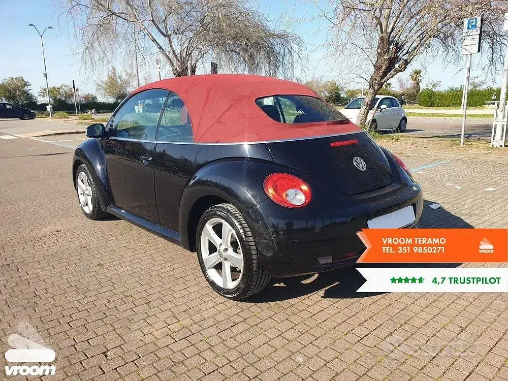 Usata VW New Beetle 105 CV (77 kW) 2010 Utilitaria
