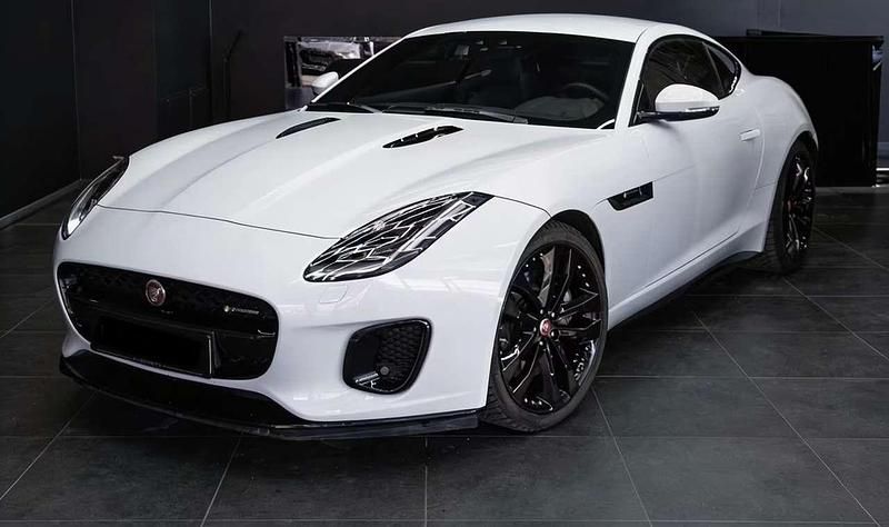 Usata Jaguar F-Type R-Dynamic 300 CV (220 kW) 2020 Bianco Coupé