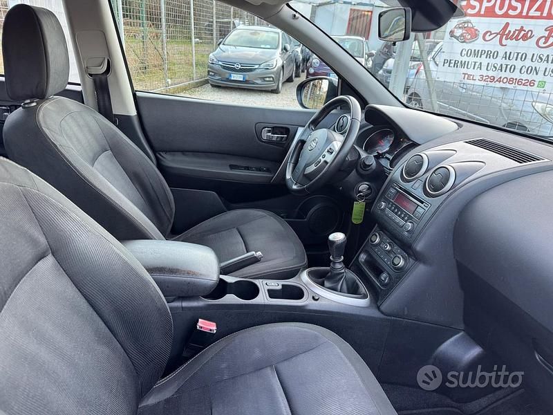 Usata Nissan Qashqai Tekna 110 CV (80 kW) 2011 Grigio SUV