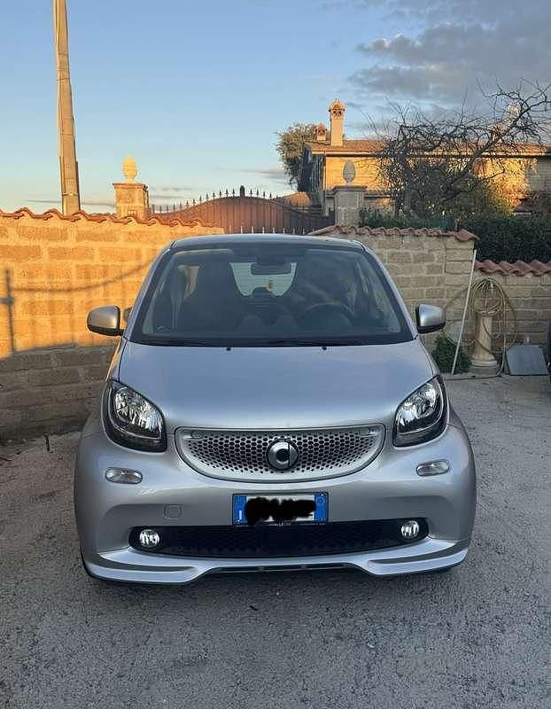 Usata 2019 Smart ForTwo Coupé Superpassion Due volumi | 14.800 € (Buon prezzo) - Immagine 1/4