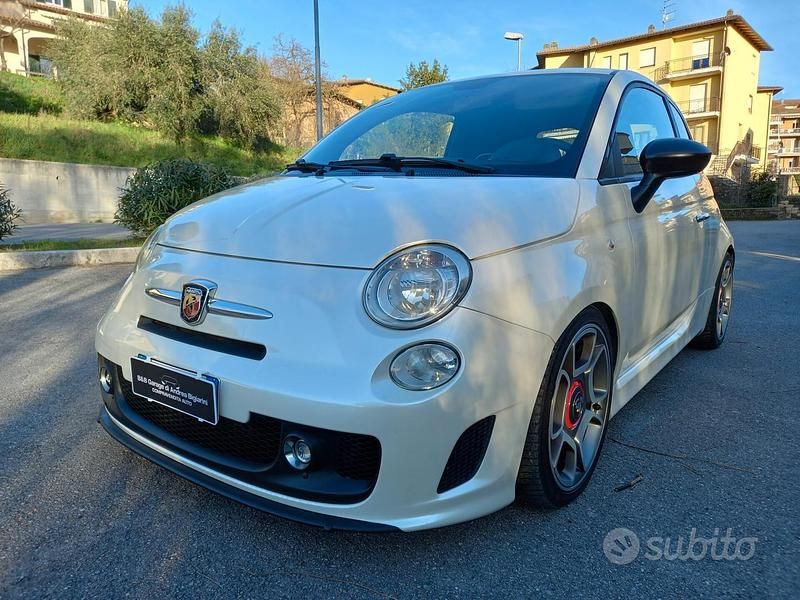 Usata Abarth 500 135 CV (99 kW) 2008 Bianco Utilitaria