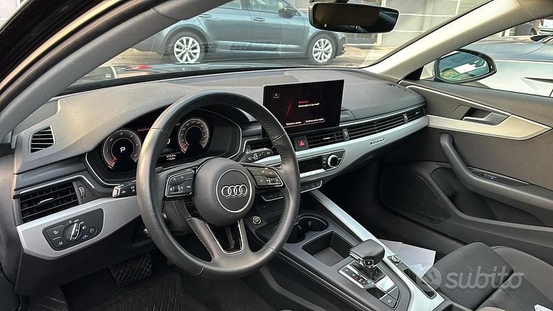Usata Audi A4 Allroad Business 190 CV (139 kW) 2020 Nero Station wagon