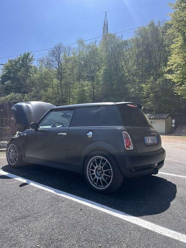 Usata Mini John Cooper Works 287 CV (211 kW) 2005 Utilitaria