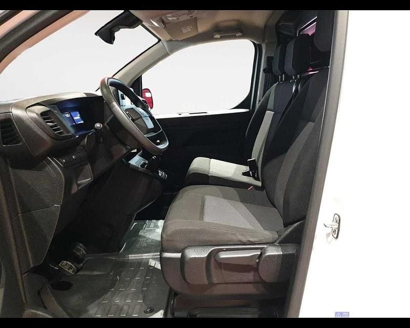 Usata Citroën Jumpy 144 CV (105 kW) 2024 Bianco Monovolume